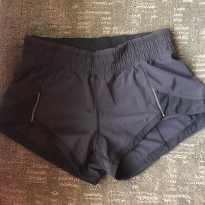 Lululemon shorts size 4